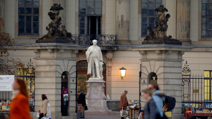 Eingang der Humboldt Universiaet Berlin